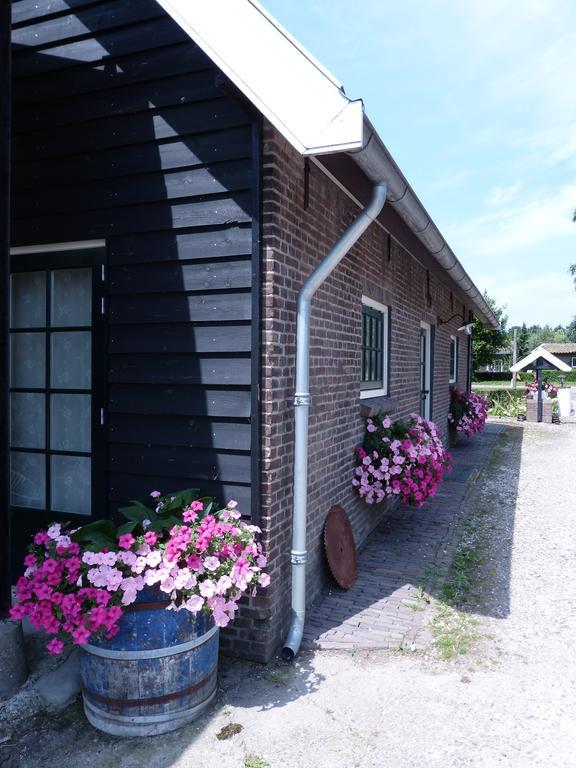 Hostal Boerderij Honswijck Weesp Exterior foto